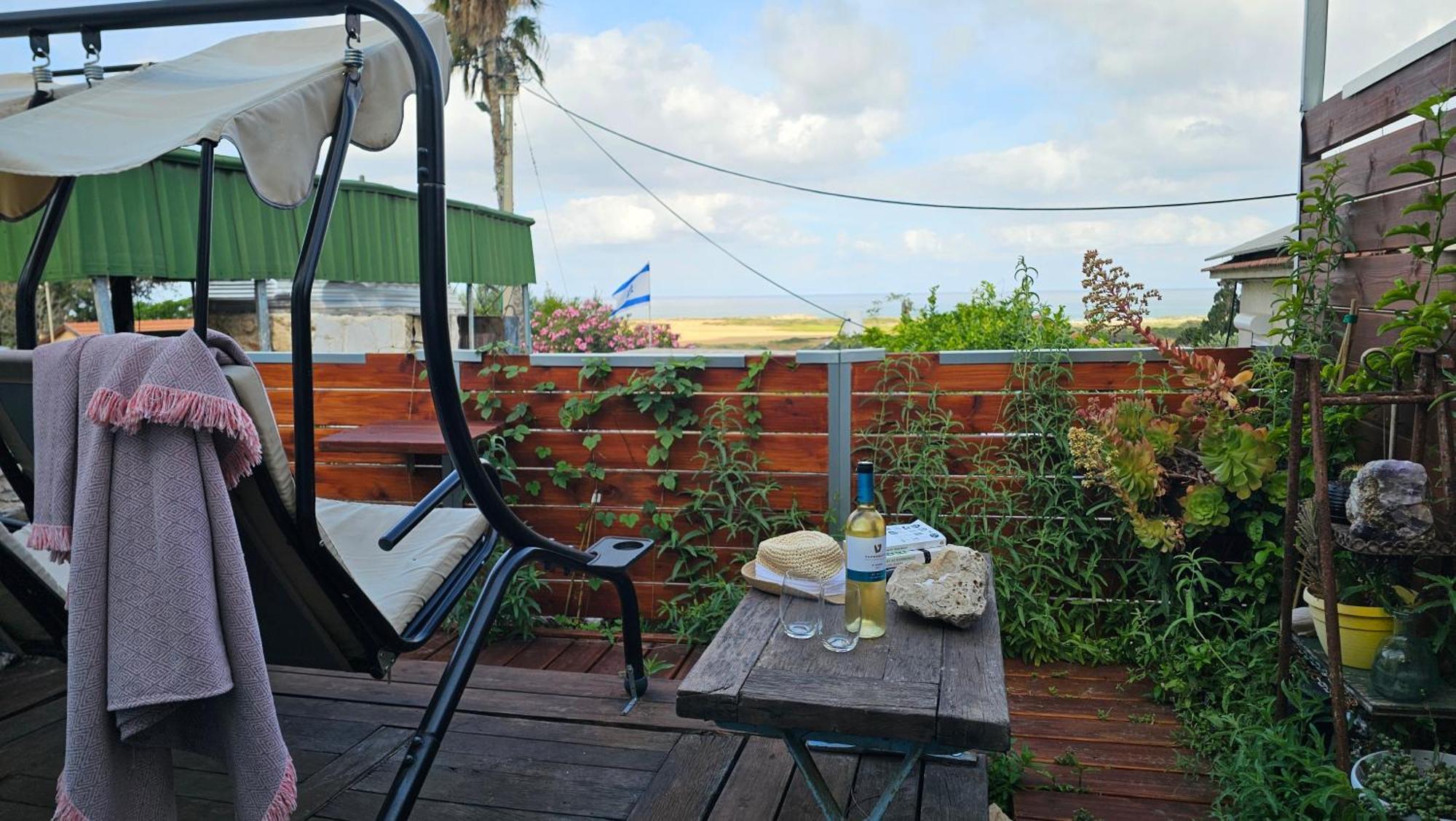 Cozy Seaview Glamping Caravan HaBonim Dış mekan fotoğraf